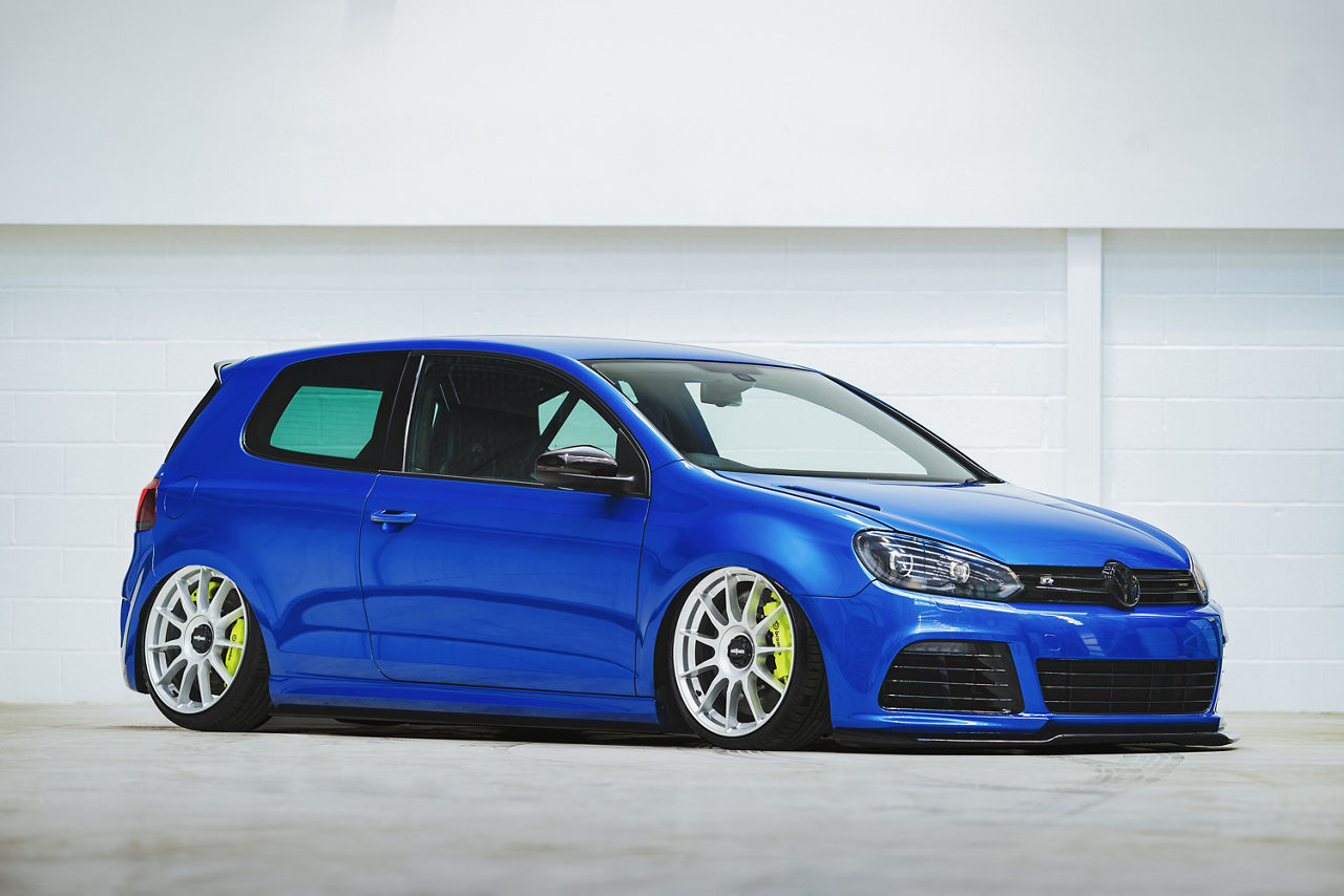 2018 Volkswagen Golf R - Rotiform DTM - Silver | Wheel Pros
